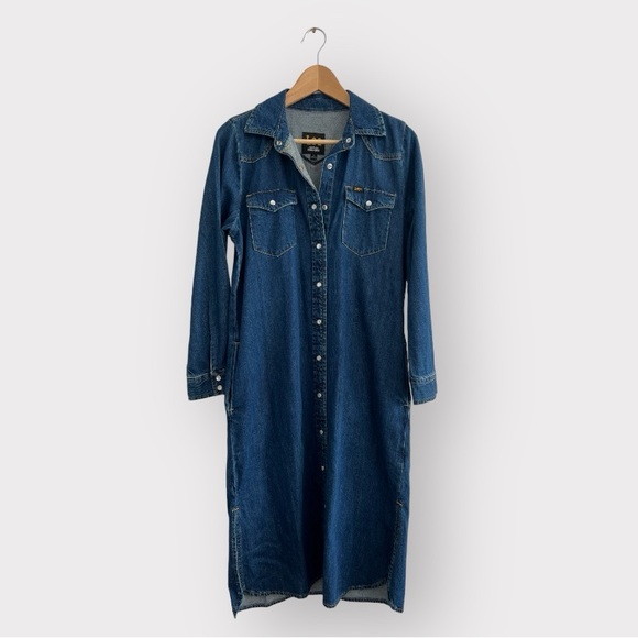 Lee Jeans Vintage Modern snap dress. - Picture 1 of 3